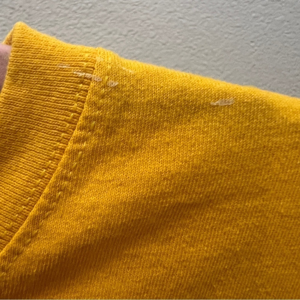 Deep Yellow Official Selena Merchandise TShirt Medium - Picture 3 of 7